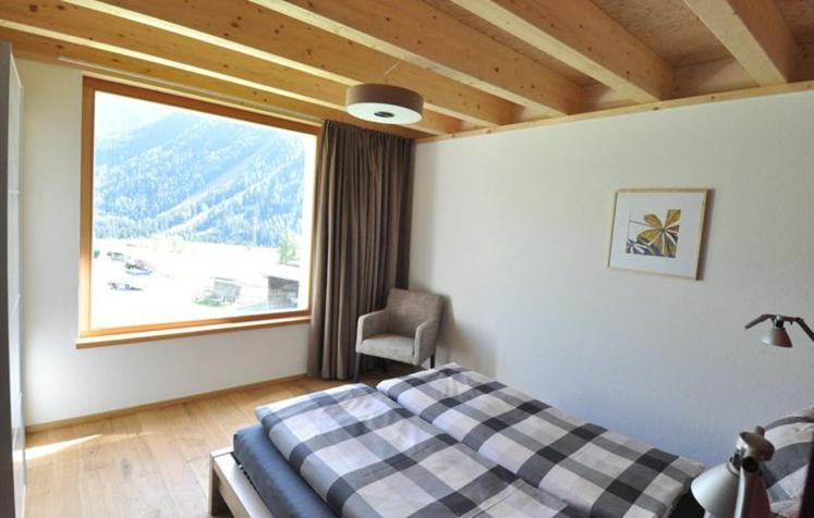 Chasa Paoletta Apartman Ramosch Szoba fotó